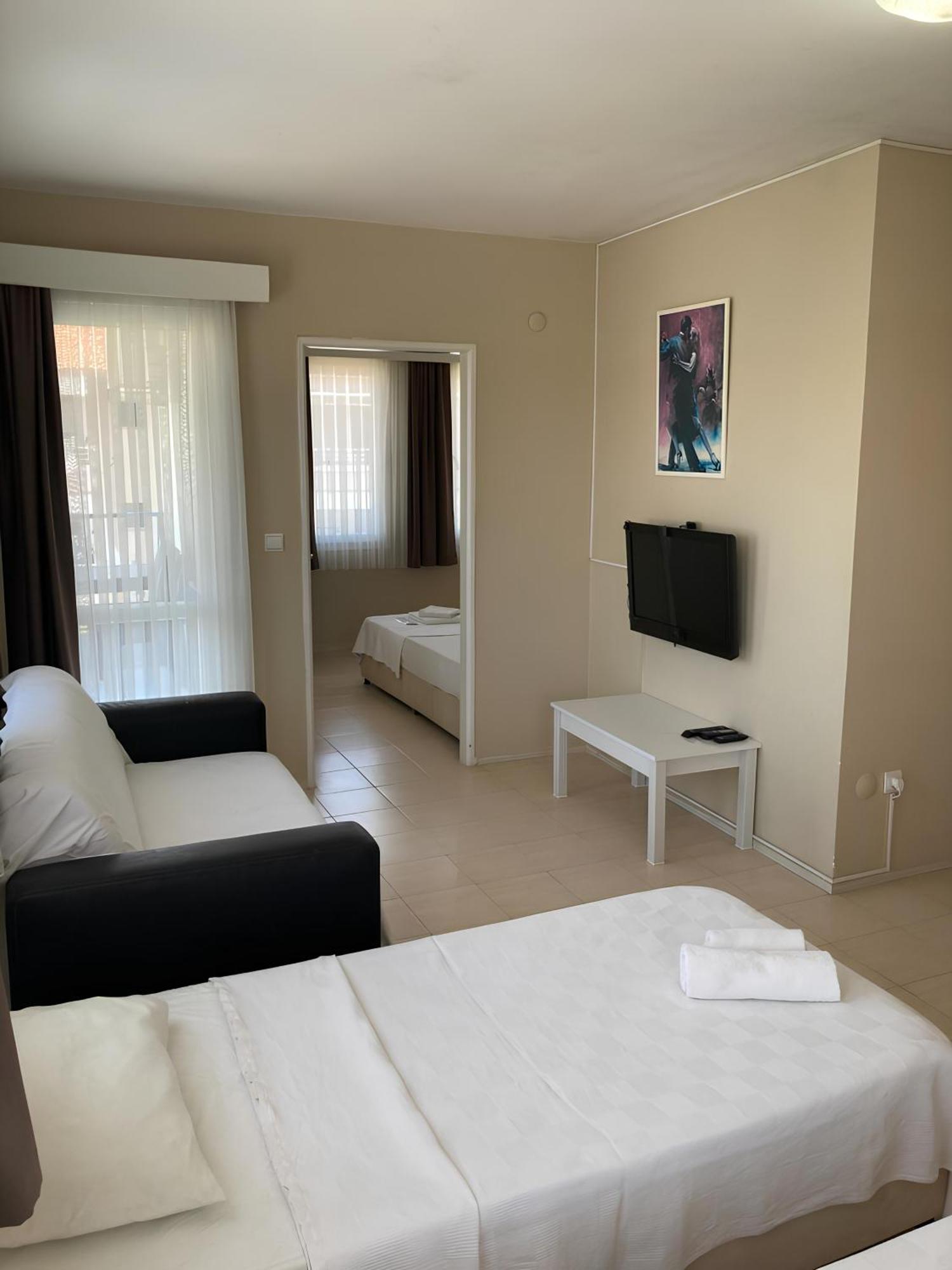 Marigold Otel Cesme Room photo